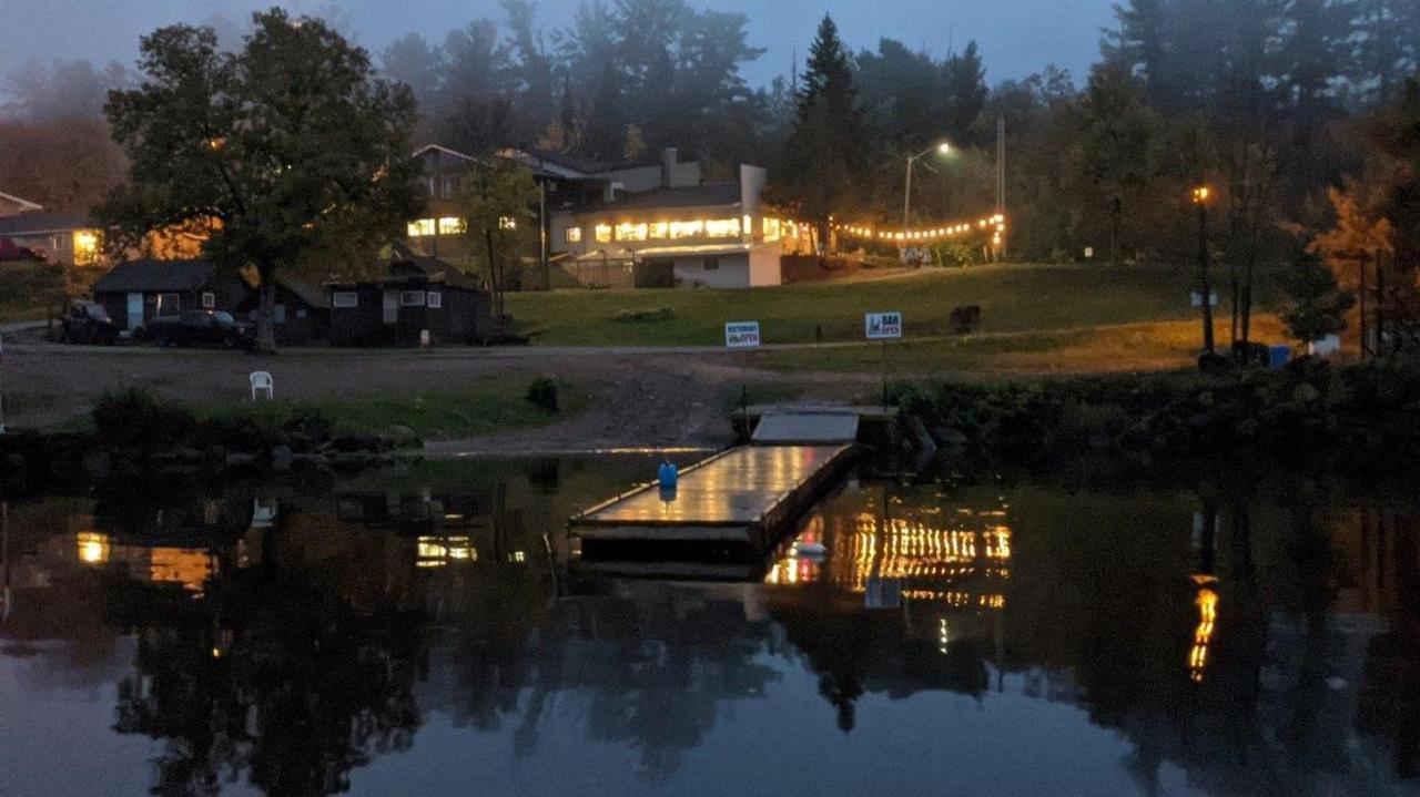 Valois Motel & Restaurant Mattawa Buitenkant foto